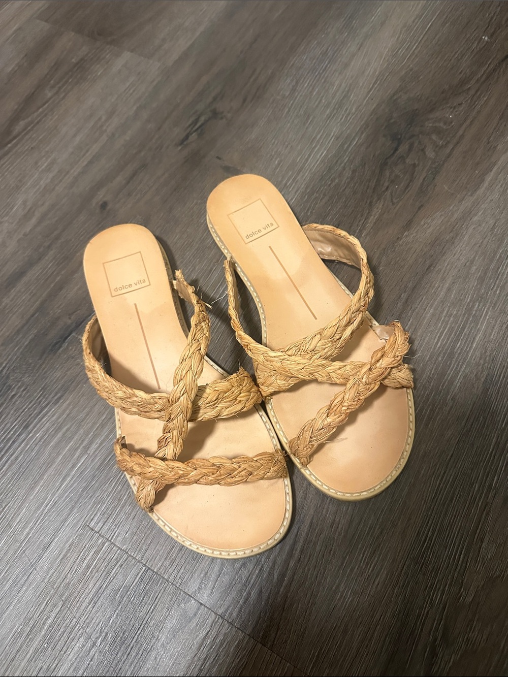 Dolce Vita Braided Tan Slide Sandals size 8
